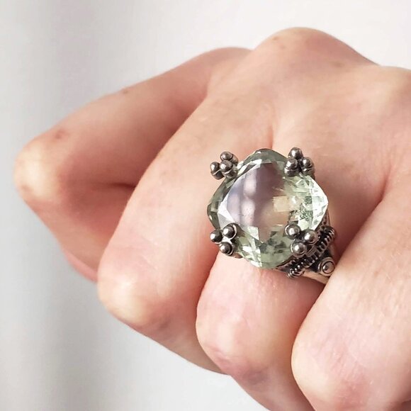 Stunning Sterling Silver Cocktail Ring Pale Blue Green Stone Signed JL - Picture 1 of 11